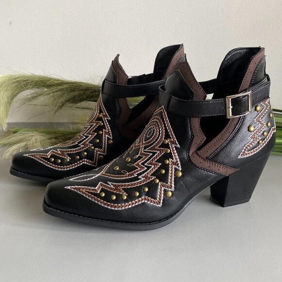 Western Cutout Studded Stitched Ankle Bootie Fits Sz 10 - Picture 1 of 10